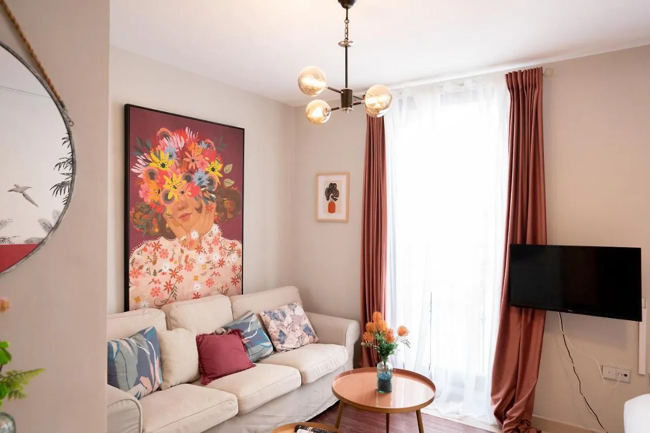 Gotoseville Altair Suites 0*, Σεβίλλη Ισπανία